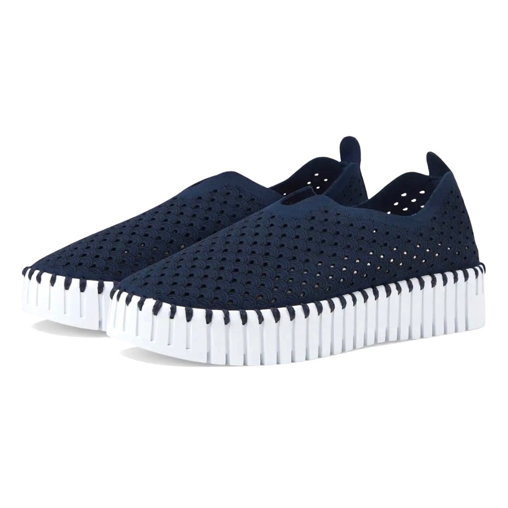 NWT Danish 1.5” Platform Blue Slip Ons - Picture 4 of 16